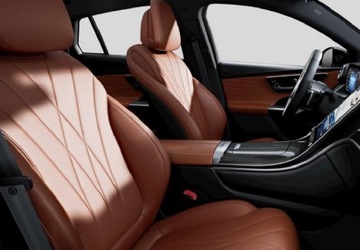 Mercedes GLC C254/X254 Coupe 2.0 220d 197KM 2025 Mercedes-Benz GLC 220 d 4MATIC Coupe Pakiet AMG Premium 2.0 Diesel 197KM, zdjęcie 4