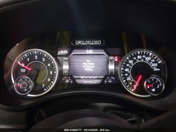  RAM 1500 2022r., Laramie, od ubezpieczalni 5.7 Benzyna 395KM, zdjęcie 10