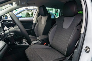 Skoda Octavia IV Kombi 2.0 TDI 115KM 2025 Škoda Octavia Skoda Octavia Combi Selection 2.0, zdjęcie 10