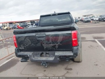 Toyota Tacoma II 2024 Toyota Tacoma 2024r., SR5, od ubezpieczalni 2.4 Benzyna 278KM, zdjęcie 5