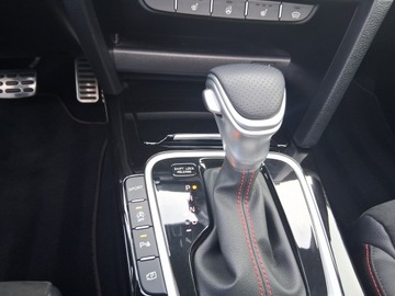 Kia Proceed Shooting Brake Facelifting 1.6 T-GDI 204KM 2023 Kia ProCeed GT LINE 1.6T 204KM FULL LED Panorama Kamera Aktywne wydechy, zdjęcie 24