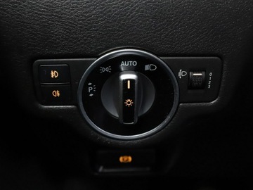 Infiniti Q30 1.5D 109KM 2017 Infiniti Q30 1.5d Tempomat Klimatronik Navi Grzane, zdjęcie 30