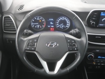 Hyundai Tucson III SUV Facelifting 1.6 GDi 132KM 2019 Hyundai Tucson 1.6 GDI, Salon Polska, Serwis ASO, zdjęcie 14