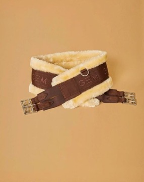 Popręg z futrem GEM EQUITATION Brązowy 125cm