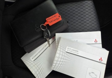 Mitsubishi Outlander III SUV Facelifting 2015 2.0 MIVEC 150KM 2015 Mitsubishi Outlander 2.0Benz 150KM Kamera ALU Temp Grz.Fotele Serwis Oplat, zdjęcie 35