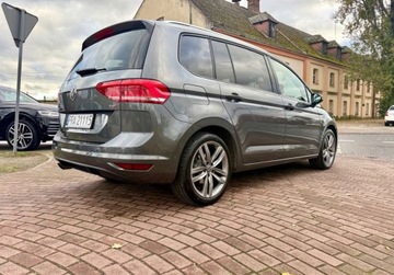 Volkswagen Touran III 1.4 TSI 150KM 2018 Volkswagen Touran 1.4Tsi 150 PS Full led NAVI Extra stan 1.4 Benzyna, zdjęcie 24