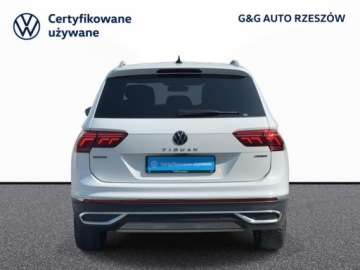 Volkswagen Tiguan Allspace SUV Facelifting 2.0 TSI 245KM 2022 Volkswagen Tiguan Allspace Allspace 2.0 TSI 4Motion DSG 245 KM Gwarancja, zdjęcie 9