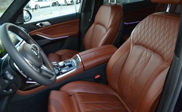 BMW X7 SUV M 4.0 M50i 530KM 2021 BMW X7 M50i xDrive M Sport Night Vision Dealer BMW Bonkowscy Gorzow Wlkp., zdjęcie 6