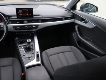 Audi A4 B9 Limousine 2.0 TDI 122KM 2017 Audi A4 2.0 TDI, Navi, Xenon, Bi-Xenon, Klima, zdjęcie 7