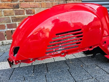 Piaggio Vespa GTS 125 rama buda karoseria