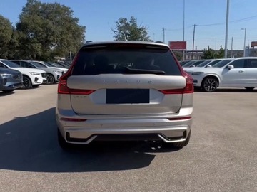 Volvo XC60 II 2026 VOLVO XC60 T6 Plug-In Hybrid AWD Ultra Dark Suv 2.0 (398KM) 2026, zdjęcie 1