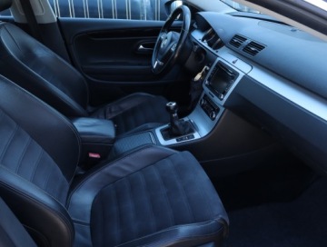 Volkswagen Passat CC 2.0 TDI-CR DPF 140KM 2009 VW Passat CC 2.0 TDI, Klima, Klimatronic, zdjęcie 8