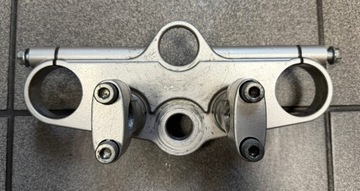 Suzuki GSF 1200 Bandit Półka Górna