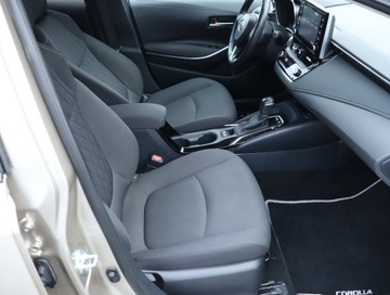 Toyota Corolla XII Sedan 1.8 Hybrid 122KM 2020 Toyota Corolla 1.8 Hybrid, Salon Polska, zdjęcie 8