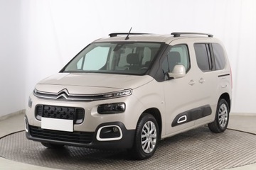 Citroen Berlingo III Osobowy M 1.2 PureTech 110KM 2019 Citroen Berlingo 1.2 PureTech, Salon Polska, zdjęcie 1