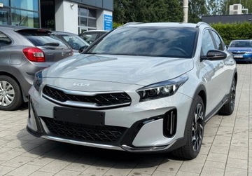 Kia XCeed 2025 Kia XCeed MY26 wersja TRIBUTE WINTER dostepny od reki w kolorze WOLF GREY, zdjęcie 2