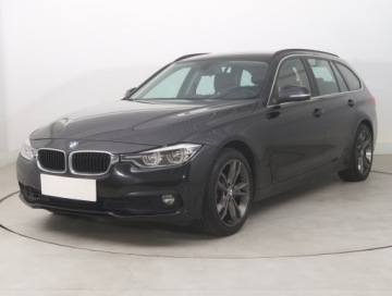 BMW Seria 3 F30-F31-F34 Touring Facelifting 2.0 320d 190KM 2017 BMW 3 320 d, 187 KM, Automat, Klima, Klimatronic, zdjęcie 1