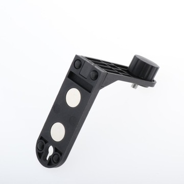 6 магнитных держателей для подвешивания лесных уровней