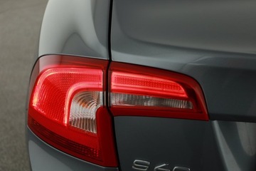 Volvo S60 II Sedan Facelifting 2.0 D4 DRIVE-E 190KM 2017 Volvo S60 D4, Salon Polska, 187 KM, Skóra, Xenon, zdjęcie 14