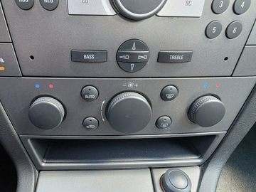 Opel Vectra C Sedan 1.8 ECOTEC 122KM 2005 Opel Vectra 1.8 Benzyna 122 KM, Klimatyzacja,, zdjęcie 16