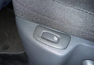 Renault Captur I Crossover Facelifting 0.9 Energy TCe 90KM 2019 Renault Captur Przepiekny kolor z czarnym dachem, LED, podgrzewane fotele, zdjęcie 24