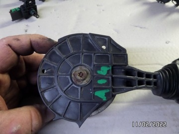 NAPINACZ PASKA PEUGEOT 207 1.4 VTi V759883380