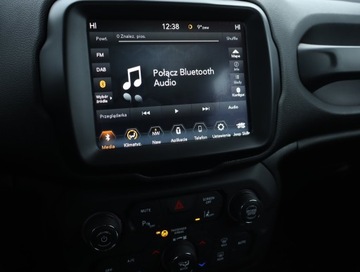 Jeep Renegade SUV Facelifting 1.3 GSE T4 Turbo 150KM 2018 Jeep Renegade 1.3 T-GDI, Salon Polska, zdjęcie 10