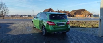 Mercedes Klasa B W246 Sports Tourer Facelifting 2.0 220 184KM 2016 Mercedes-Benz Klasa B 2.0 benz 4x4,bezwypadek ,bogata wersja ,chromy,kamera, zdjęcie 5