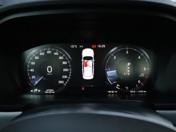 Volvo S90 II Sedan 2.0 D4 190KM 2018 Volvo S90 D4, 187 KM, Automat, Skóra, Navi, Klima, zdjęcie 10
