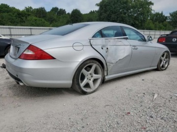 Mercedes CLS W219 2006 Mercedes-Benz CLS 55 AMG 2006 5.4l 5.4 Benzyna 469KM, zdjęcie 3