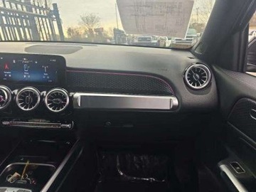 Mercedes GLB 2025 Mercedes-Benz GLB 250 2025 2.0 Benzyna 221KM, zdjęcie 8