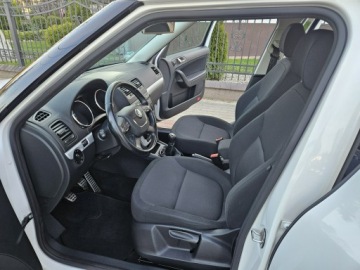 Skoda Yeti Minivan 2.0 TDI CR DPF 110KM 2013 Škoda Yeti Skoda Yeti Zarejestrowana Zdrowa, zdjęcie 6
