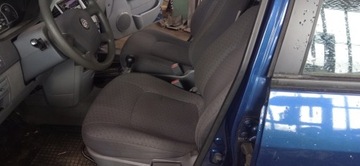 DESKA ROZDĚLOVAČE KOKPIT Z AIR NÁDRŽ KIA CARENS II 2
