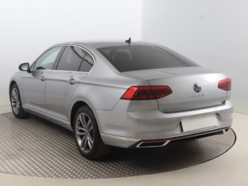 Volkswagen Passat B8 Limousine Facelifting 2.0 TDI 190KM 2020 VW Passat 2.0 TDI, Salon Polska, Serwis ASO, zdjęcie 3