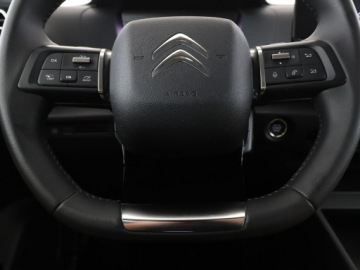 Citroen C4 III SUV 1.2 PureTech 130KM 2023 Citroen C4 automat, led, duże radio, klimatyzacja, zdjęcie 20