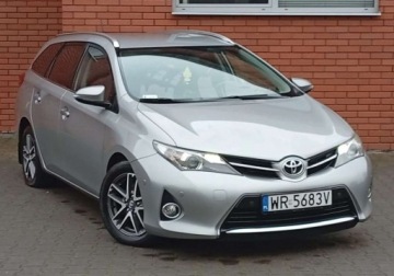 Toyota Auris II 2013 Toyota Auris Toyota Auris 2.0 Diesel 121KM, zdjęcie 1