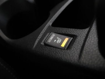 Nissan Qashqai II Crossover 1.2 DIG-T 115KM 2015 Nissan Qashqai navi klima auto kamera i czujniki, zdjęcie 27