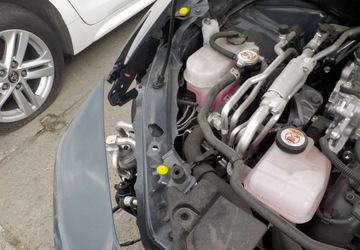 Toyota Prius V (XW60) 2.0  Hybrid Dynamic Force Plug-in 223KM 2023 Toyota Prius Plug-in Okazja 2.0 Hybryda Plug-in 223KM, zdjęcie 8