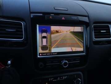 Volkswagen Touareg II SUV 3.0 V6 TDI BlueMotion 240KM 2011 VW Touareg 3.0 TDI, 236 KM, 4X4, Automat, zdjęcie 11