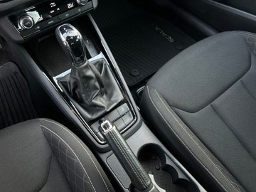 Skoda Scala Hatchback 1.0 TSI 110KM 2022 Skoda Scala Ambition ! Kamera Cofania ! Front Assi, zdjęcie 16