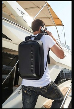 Рюкзак Arctic Hunter B00451 с защитой от кражи для ноутбука 15,6 дюймов Hard Shell