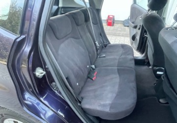 Honda Jazz III 1.4 i-VTEC 100KM 2009 Honda Jazz 1.3 Benzyna 99 Km Klimatyzacja 1.3 Benzyna 99KM, zdjęcie 19