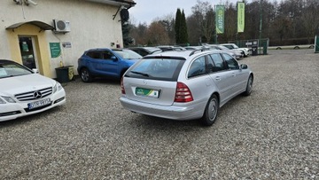 Mercedes Klasa C 2006 Mercedes C 220 ksenon, navi, 2xPDC, zdjęcie 3