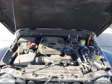 Jeep Wrangler IV 2022 Jeep Wrangler UNLIMITED SAHARA 4X4, 2022r., 4x4, 2.0L 2.0 Hybryda Plug-in, zdjęcie 10