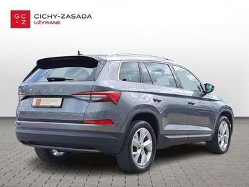 Skoda Kodiaq I SUV Facelifting 1.5 TSI 150KM 2022 Skoda Kodiaq SalonPL 1.5TSI 150KM Style DSG Kamera ACC Kessy Podgrz.fotele, zdjęcie 4