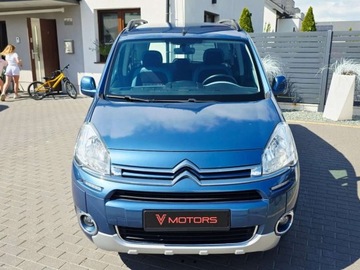 Citroen Berlingo II Combi Facelifting 1.6 HDI 75KM 2015 Citroen Berlingo Multispace___Limited Selection___1.6 HDi 75KM___Pelna His, zdjęcie 9