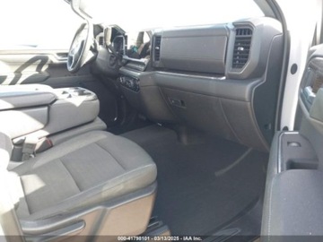Chevrolet Silverado II 2024 Chevrolet Silverado 2024r., 1500 RST, od ubezpieczalni 2.7 Benzyna 310KM, zdjęcie 8