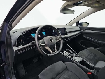 Volkswagen Golf VIII Variant 2.0 TDI 150KM 2022 Volkswagen Golf Variant Style, Reflektory LED, Hak, Ambiente, ACC 2.0 150KM, zdjęcie 10