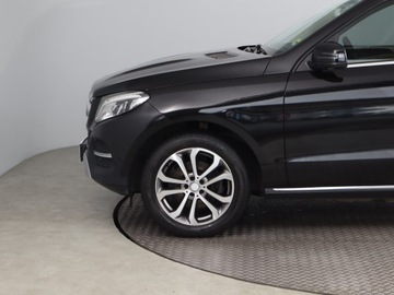 Mercedes GLE W166/C292 SUV 3.0 350d 258KM 2016 Mercedes GLE GLE 350 d, Salon Polska, zdjęcie 14