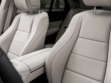 Mercedes GLE V167 2025 GLE 350 de 4-Matic AMG Line 2.0 (353KM) 2025, zdjęcie 3